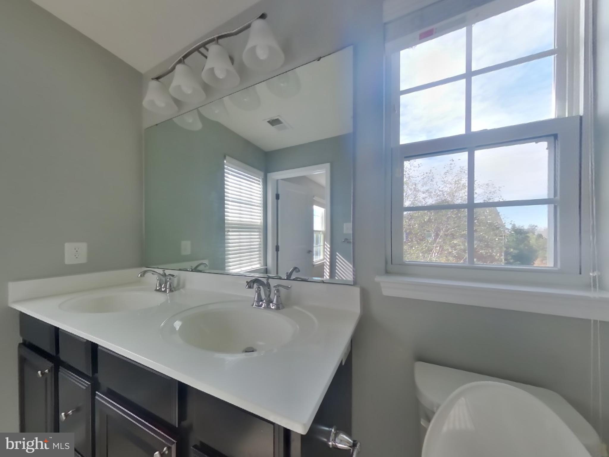 ST CHARLES SUB - FIELDSIDE - Residential Lease