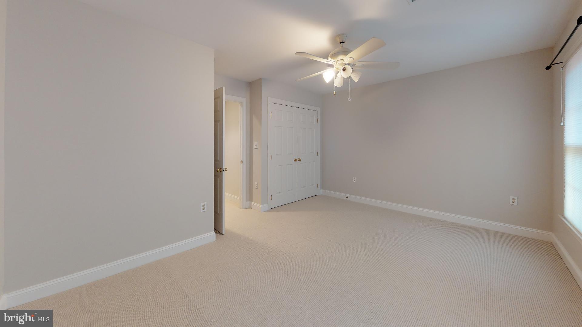 COUNTRY CLUB HILLS - Residential