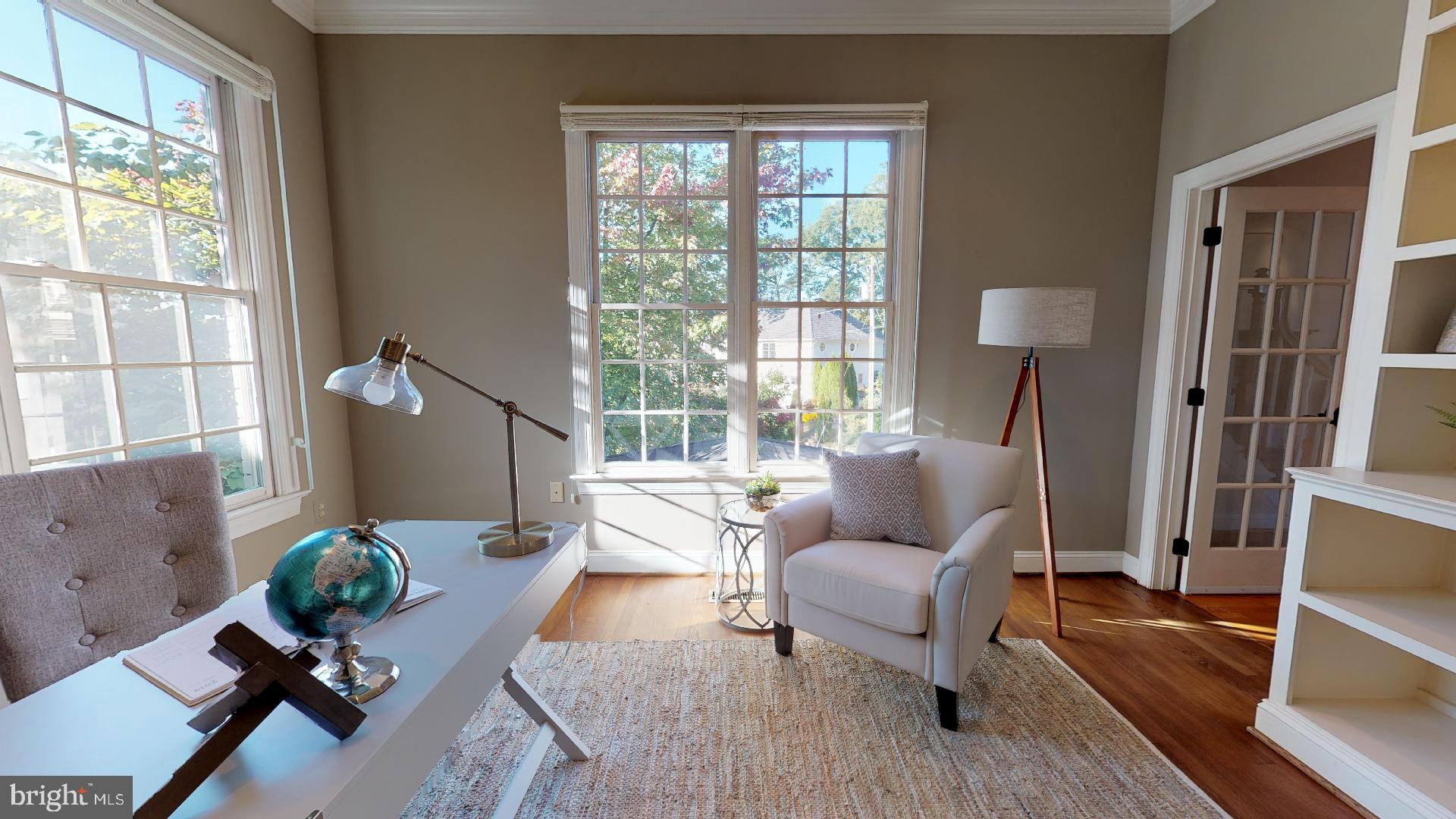 COUNTRY CLUB HILLS - Residential