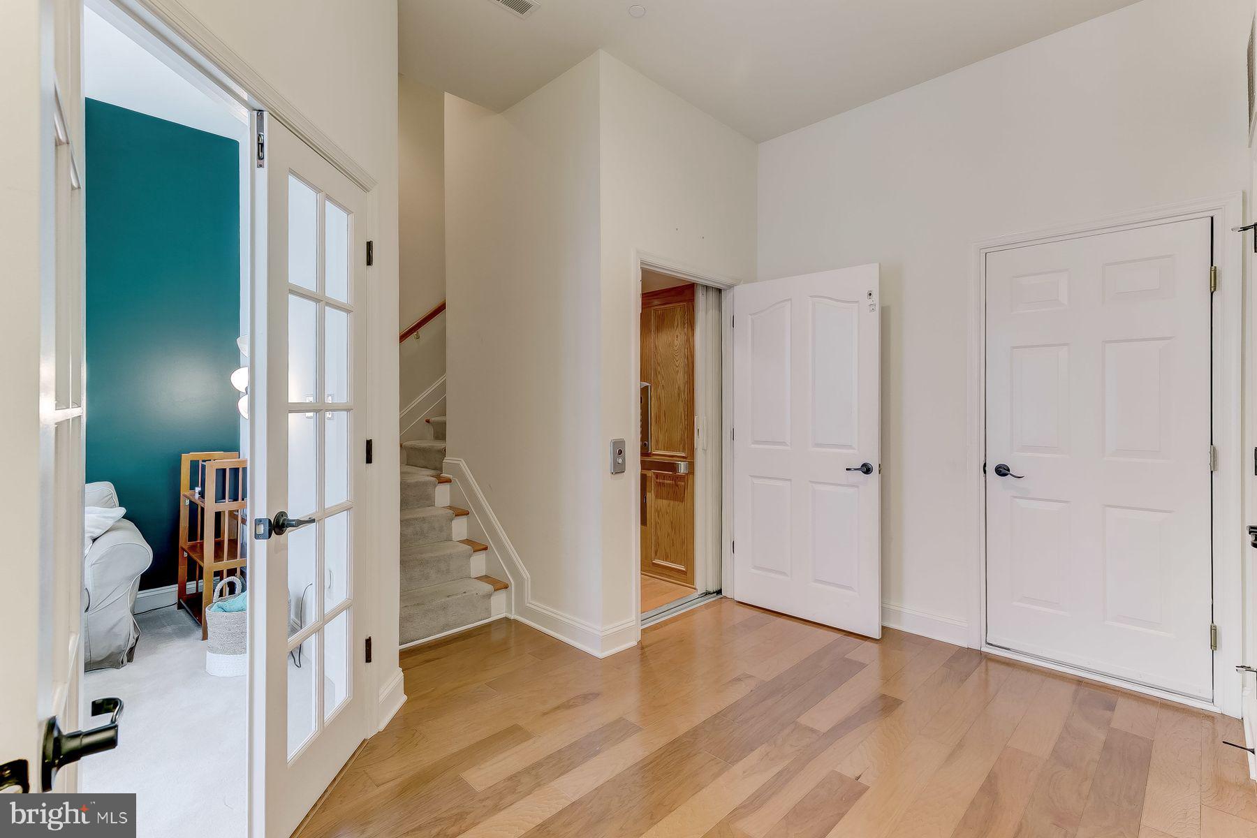 FEDERAL PLACE - Residential