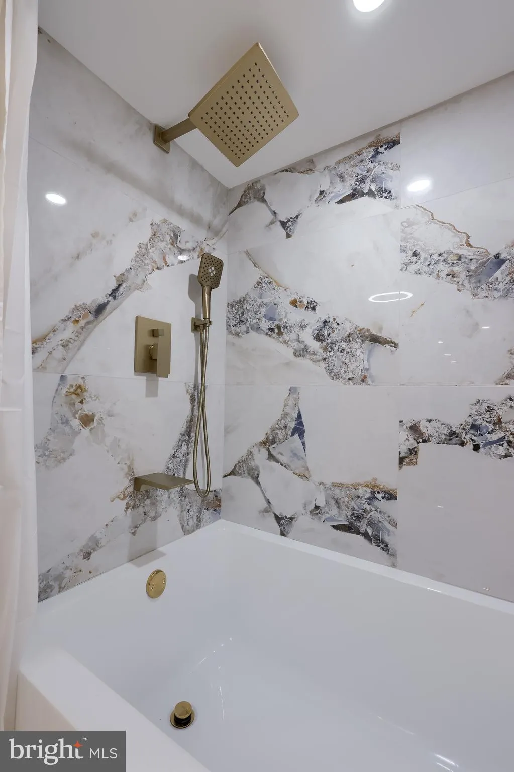 Lancaster, Pennsylvania 17603, United States, 4 Bedrooms Bedrooms, ,4 BathroomsBathrooms,Residential,Active,147116