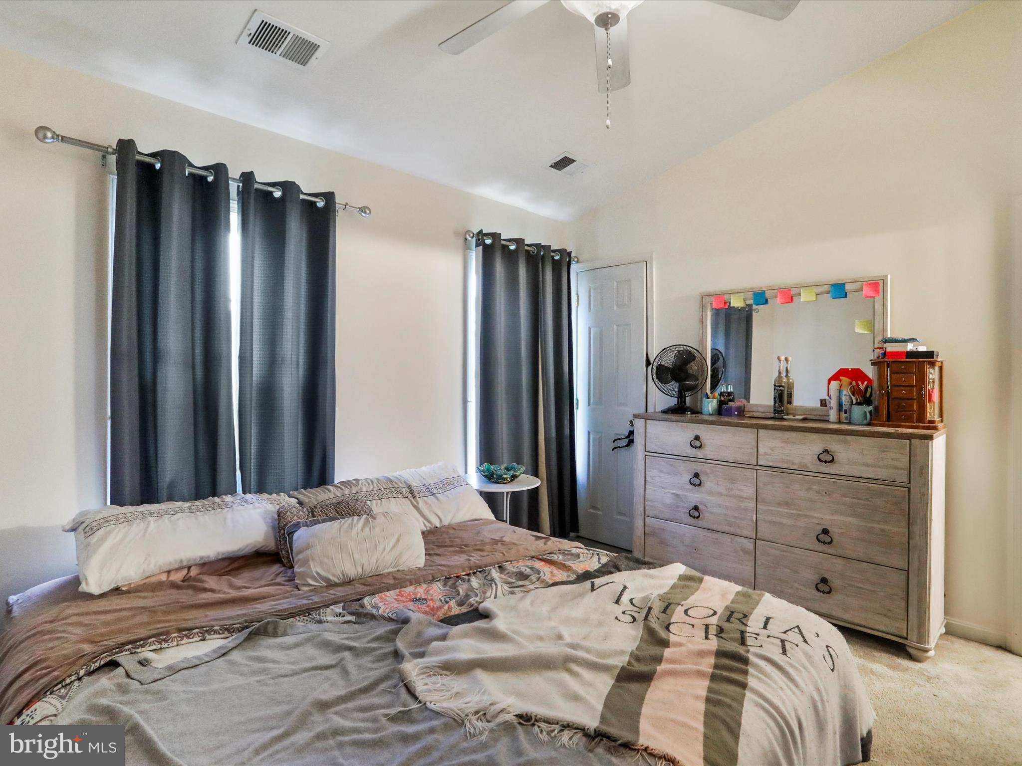 PRENTISS POINT - Residential