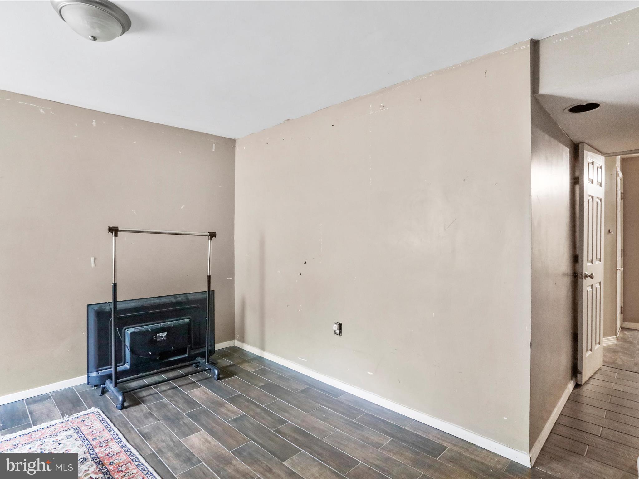 PRENTISS POINT - Residential