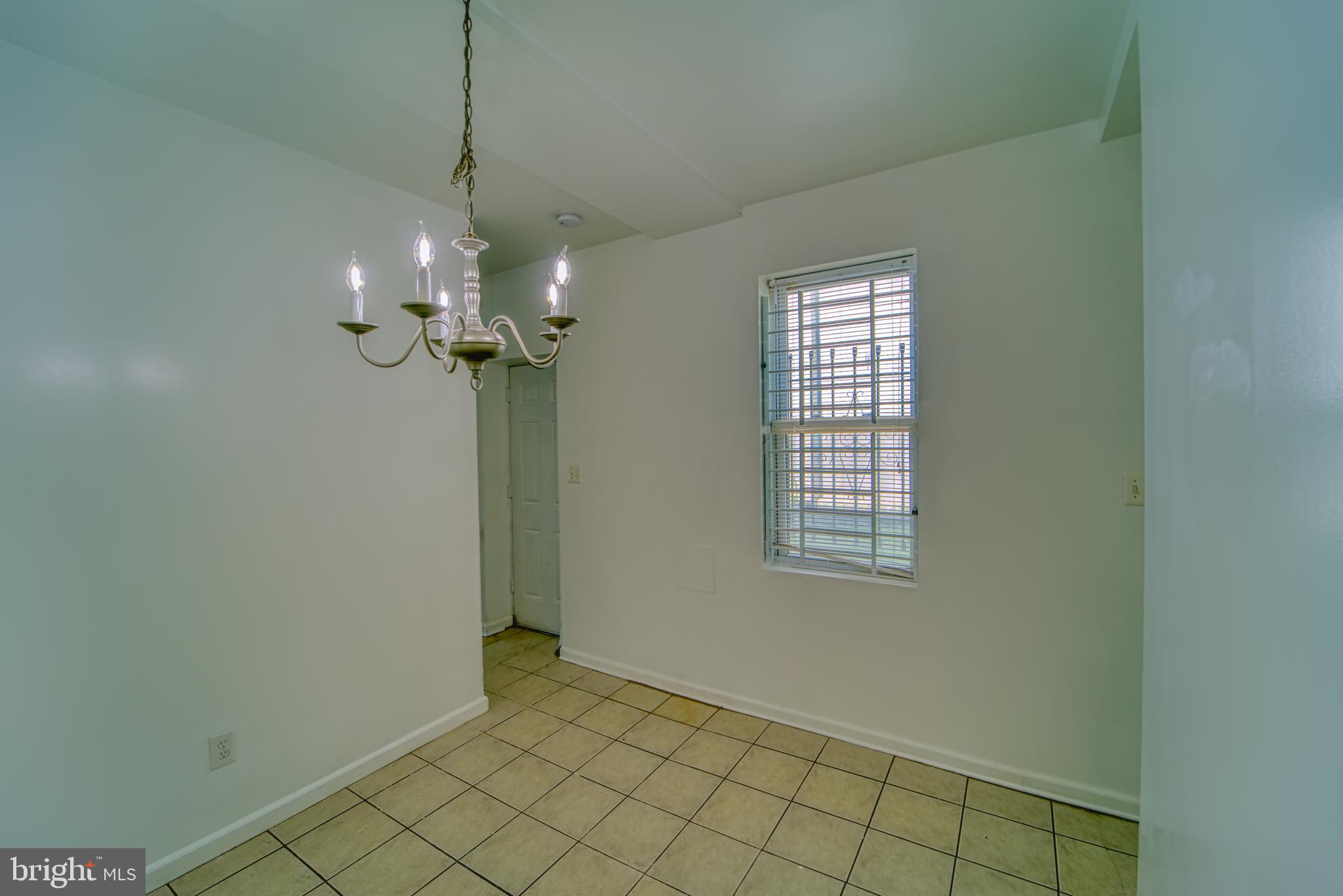 HARLEM PARK - Residential Lease