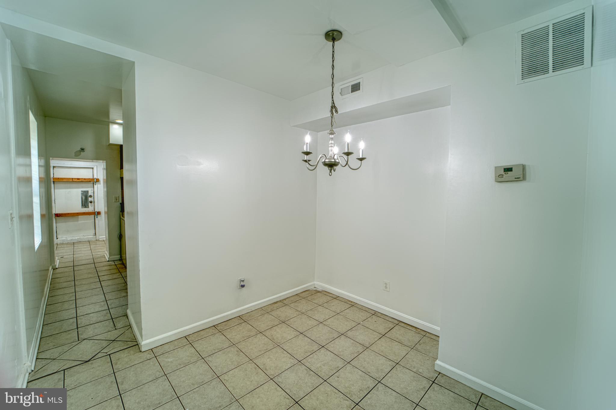 HARLEM PARK - Residential Lease