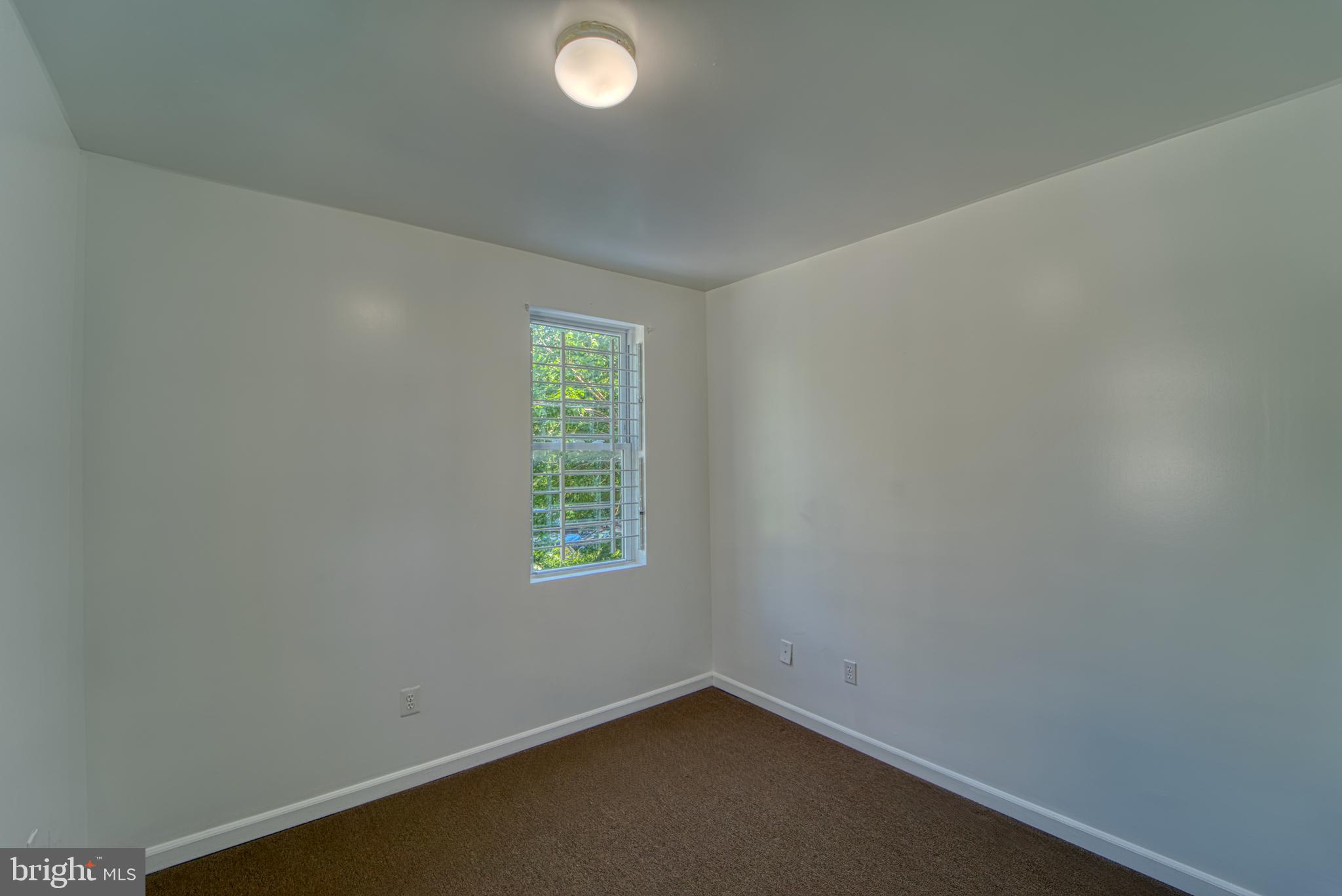 HARLEM PARK - Residential Lease