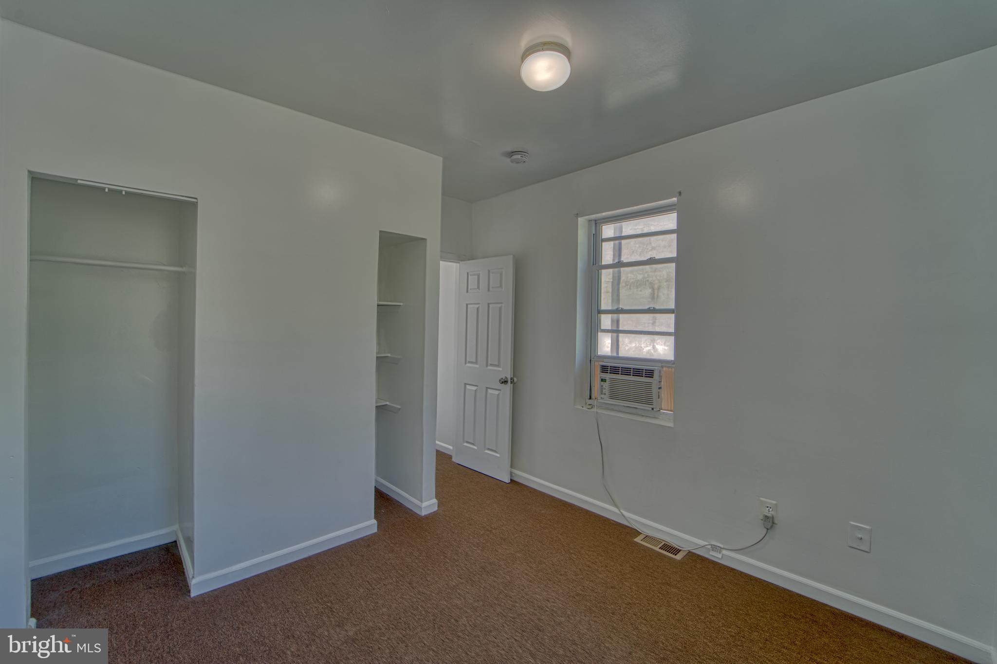 HARLEM PARK - Residential Lease