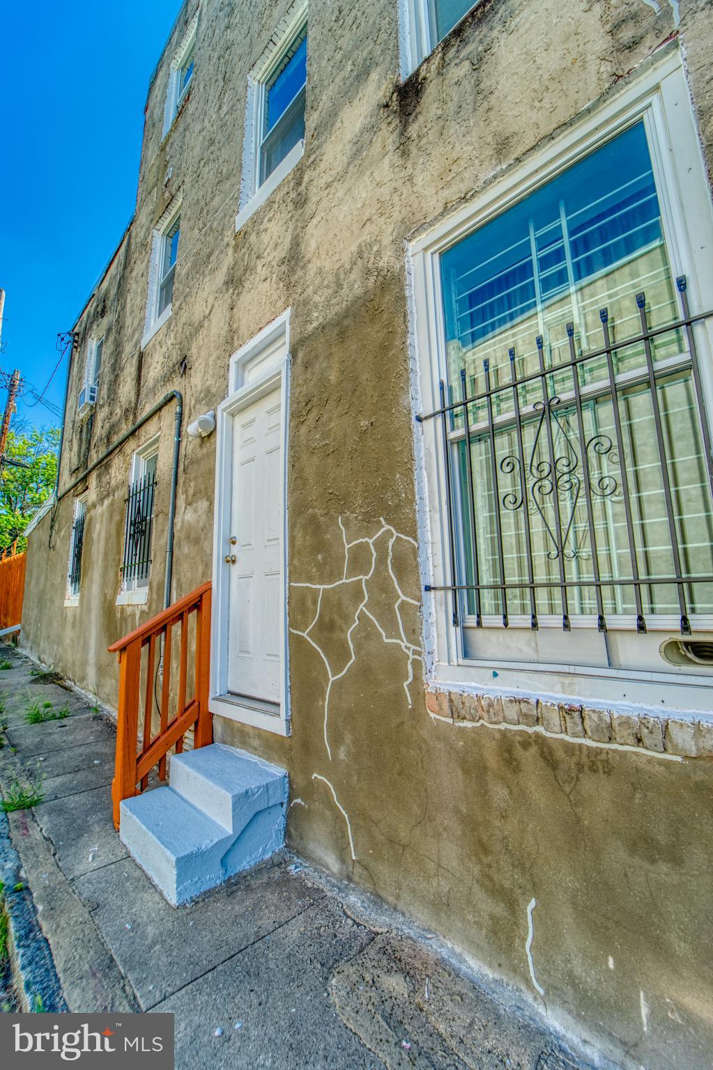 HARLEM PARK - Residential Lease