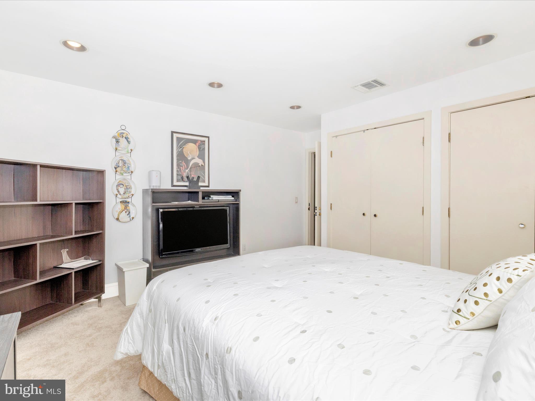 STEVENSON RIDGE - Residential