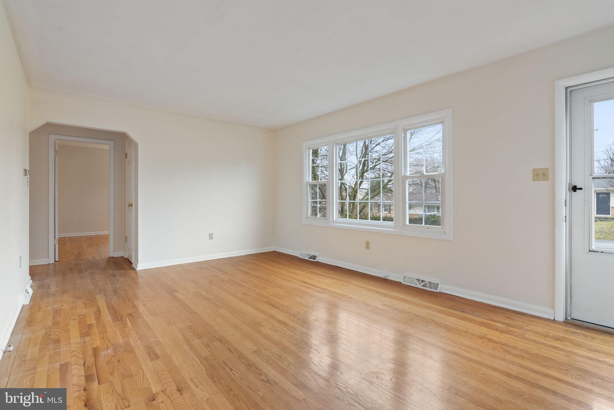 GREEN ACRES - Residential