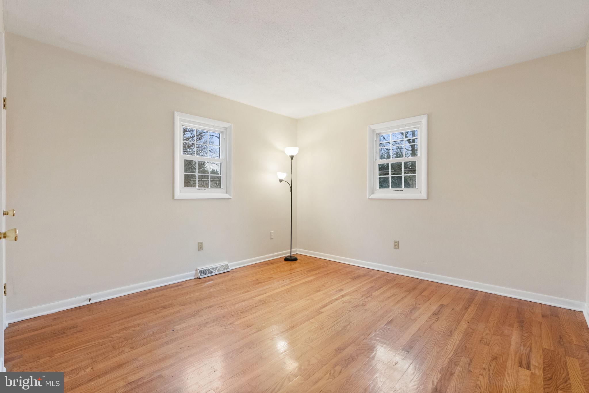 GREEN ACRES - Residential