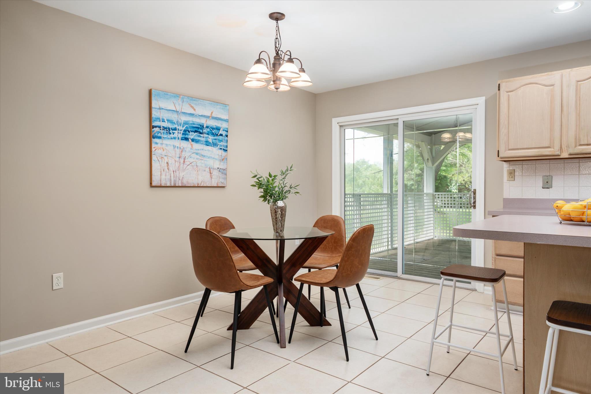 CENTREVILLE - Residential