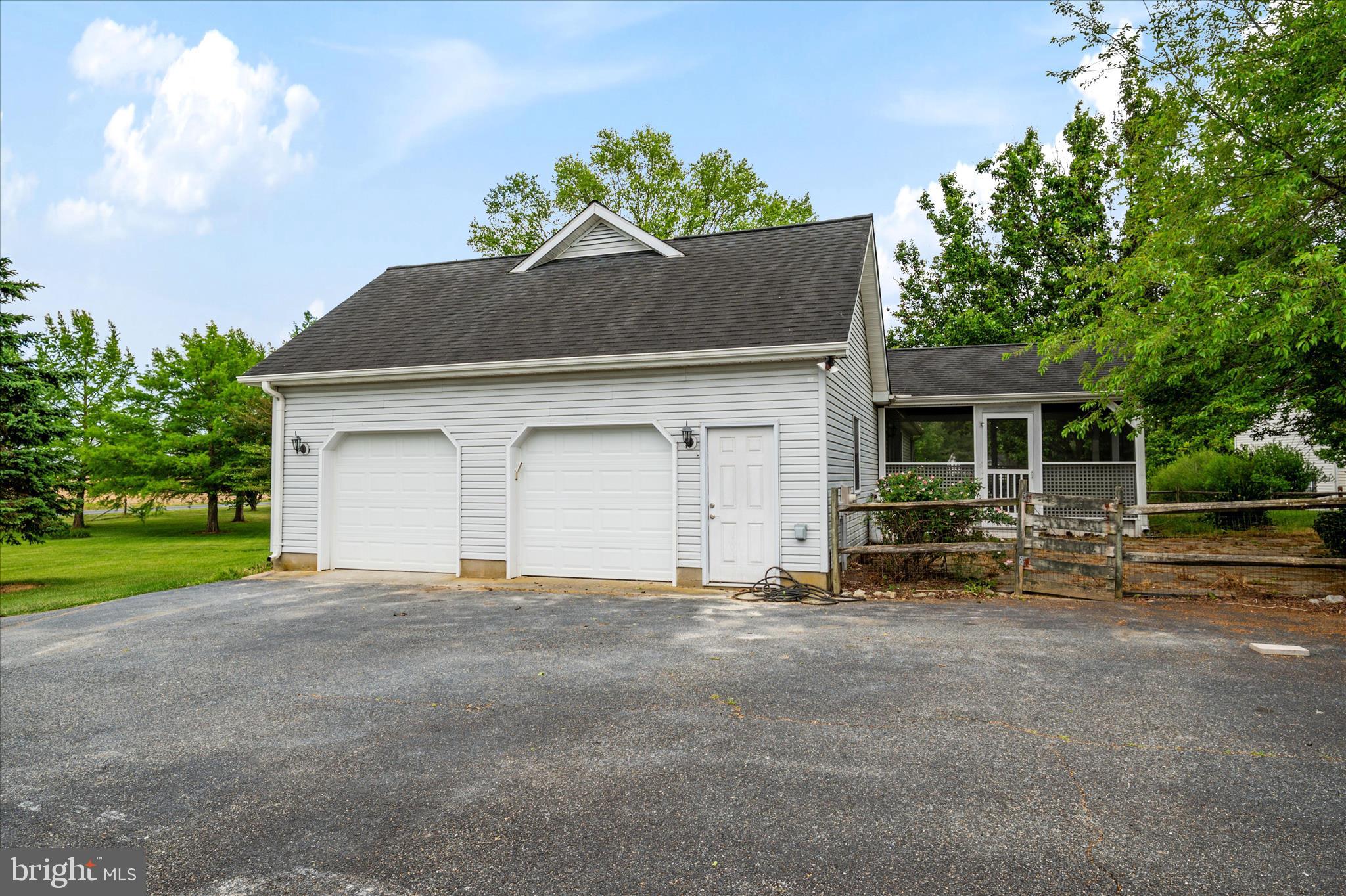 CENTREVILLE - Residential
