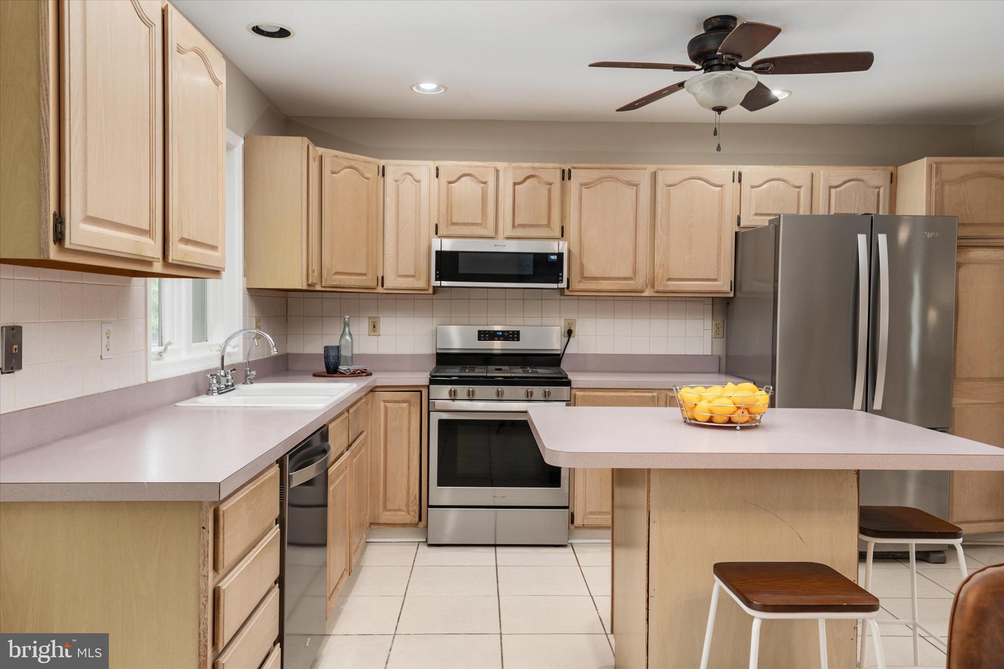 CENTREVILLE - Residential