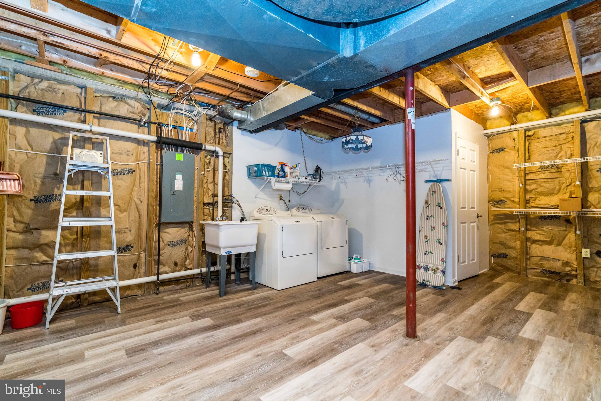 PARKVILLE - Residential