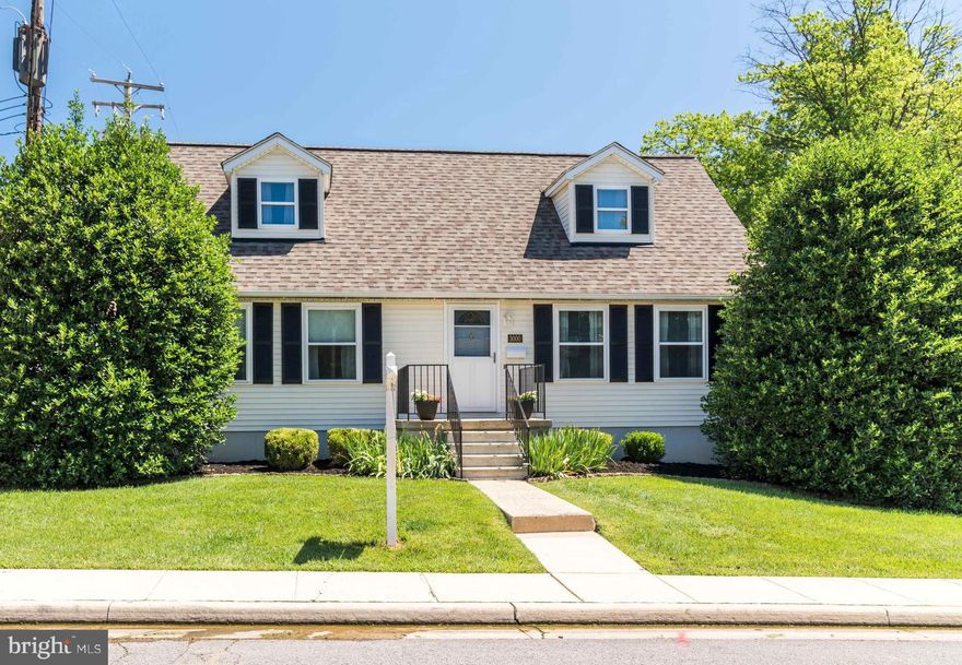 THIS IS SO MUCH MORE THAN YOUR TYPICAL PARKVILLE CAPE COD WITH YOUR TYPICAL PARKVILLE YARD! BUILT IN 1994 AND WITH MANY RECENT UPDATES, THIS BEAUTIFUL HOME BOASTS SUPER SPACIOUS ROOM SIZES, 3 FINISHED LEVELS AND AN INCREDIBLE BACKYARD SPACE! MODERN KITCHEN UPDATED IN 2015 WITH DINING AREA, TILE BACK SPLASH, GOURMET STAINLESS STEEL APPLIANCES INCLUDING BRAND NEW BUILT-IN MICROWAVE, DISHWASHER AND GAS STOVE. MAIN LEVEL WITH MASTER BDRM, BDRM #2 & FULL BATHROOM. UPPER LEVEL WITH BDRM #3, BDRM #4 AND 2ND FULL BATHROOM. LOWER LEVEL OFFERS A GREAT CLUB ROOM SPACE WITH BOOKCASES AND TV STAND THAT STAY. HUGE LAUNDRY ROOM WITH TONS OF STORAGE SPACE PLUS HALF BATHROOM. ENJOY SUMMER COOKOUTS ON THE DECK AND OUTDOOR GAMES IN THE HUGE, LEVEL, FENCED BACKYARD. OTHER IMPROVEMENTS INCLUDE: 2018 ARCHITECTURAL SHINGLE ROOF, 2018 DECK,  2009 FURNACE, 2018 HEAT EXCHANGER, 2016 TANKLESS WATER HEATER, 2015 UPDATED FULL BATH. METICULOUSLY MAINTAINED AND COMPLETELY MOVE-IN READY! IT'S JUST WAITING FOR YOU! DON'T WAIT!