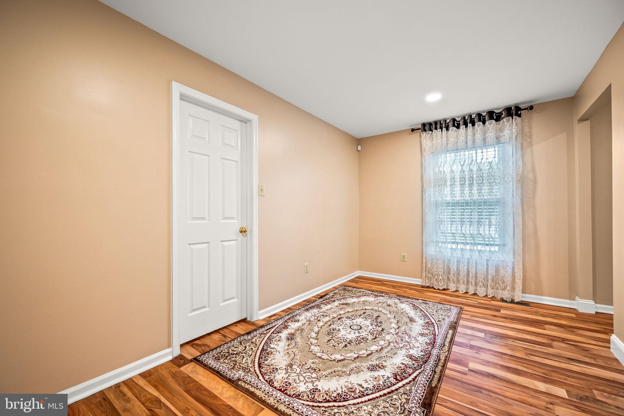 HIDDEN OAKS I - Residential