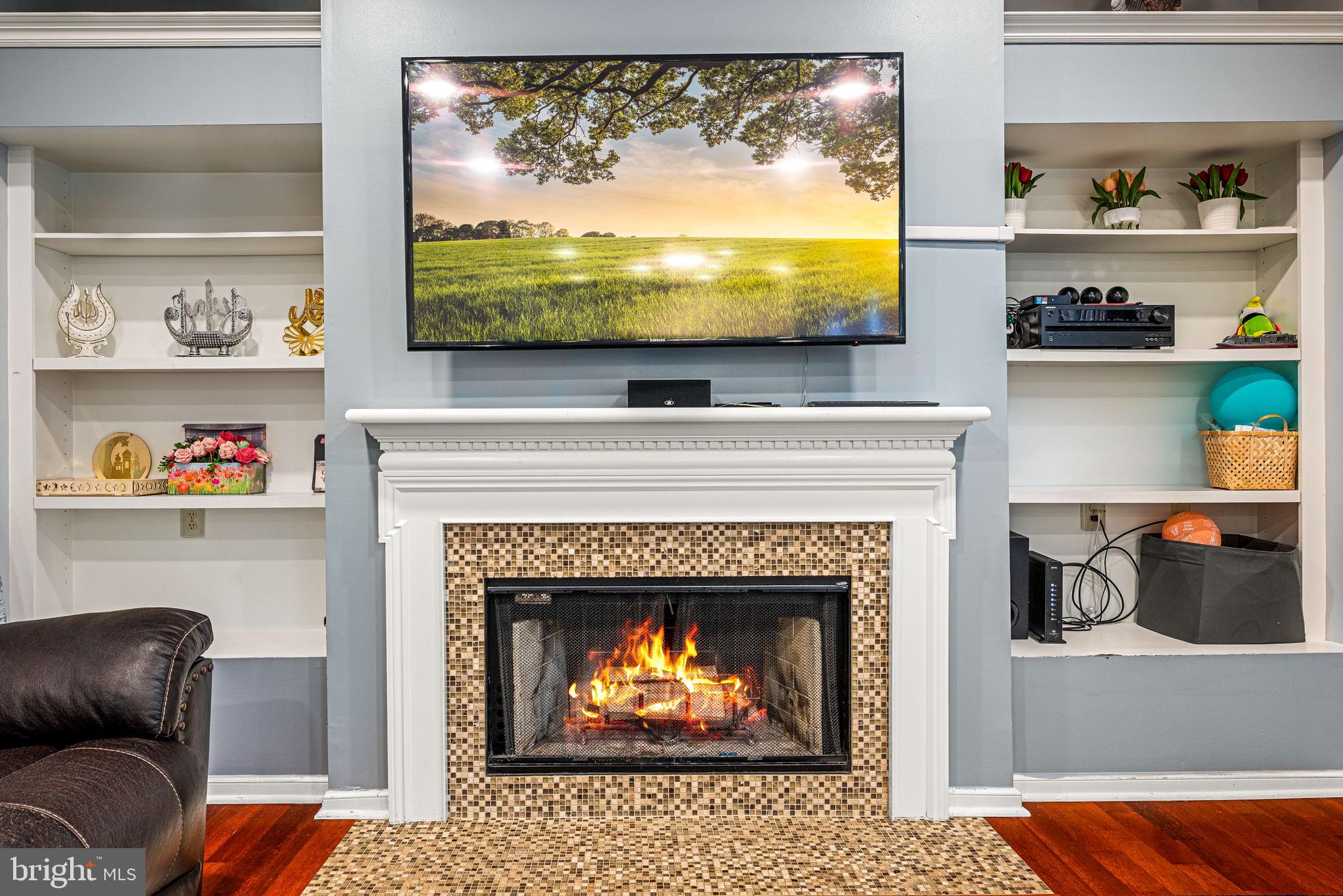 HIDDEN OAKS I - Residential