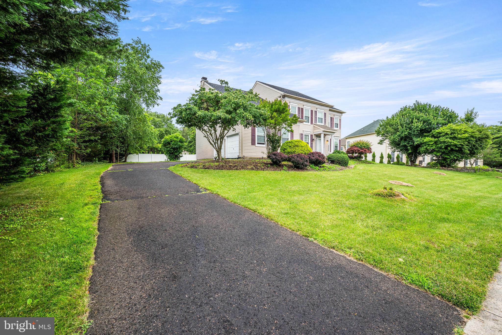 HIDDEN OAKS I - Residential