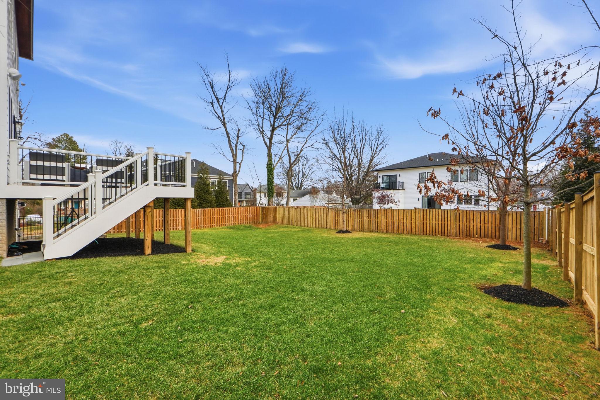 EAST VIENNA WOODS - Residential