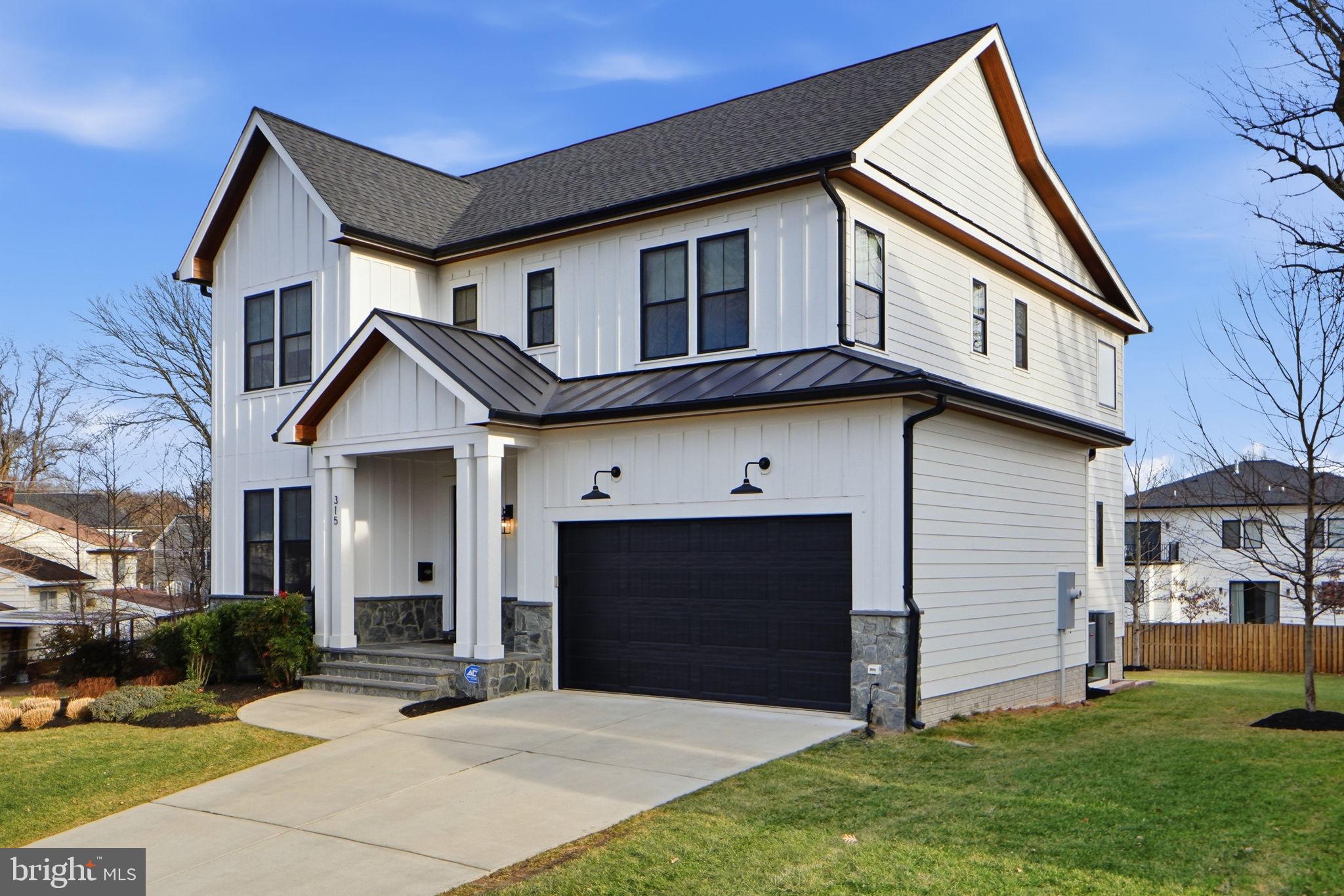 EAST VIENNA WOODS - Residential