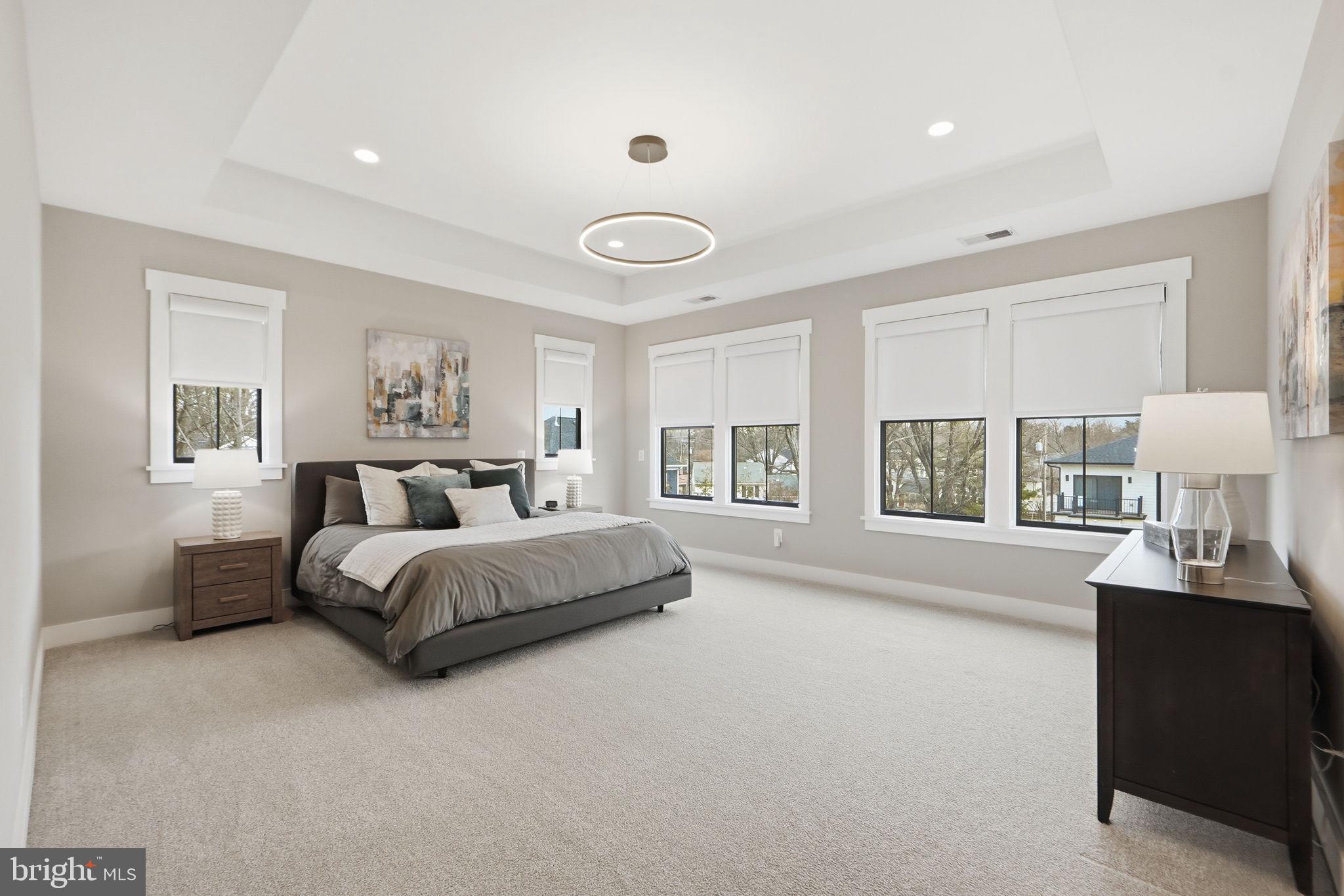 EAST VIENNA WOODS - Residential