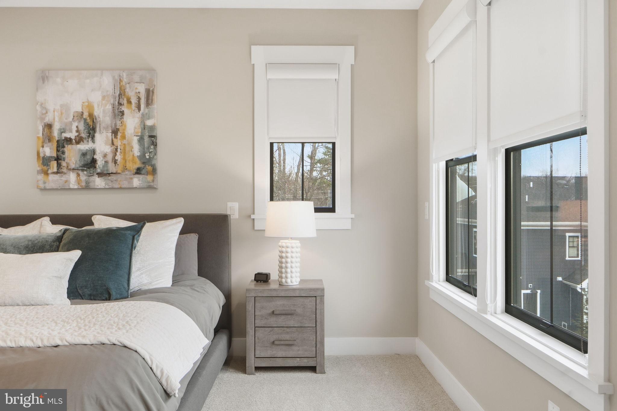 EAST VIENNA WOODS - Residential