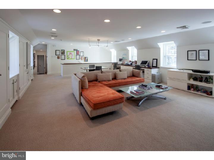 BRYN MAWR - Residential