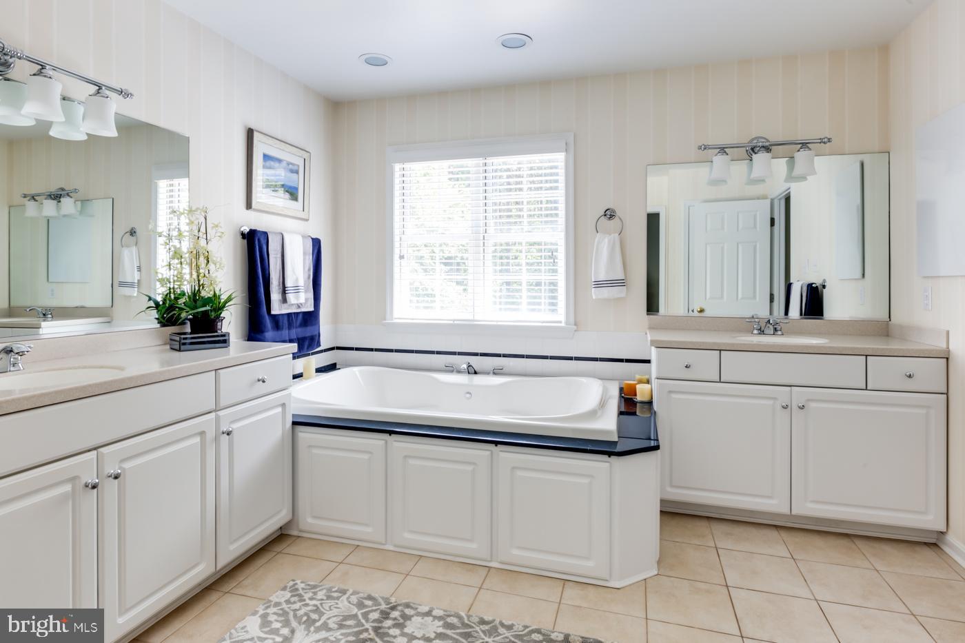 SILVER RUN - Residential