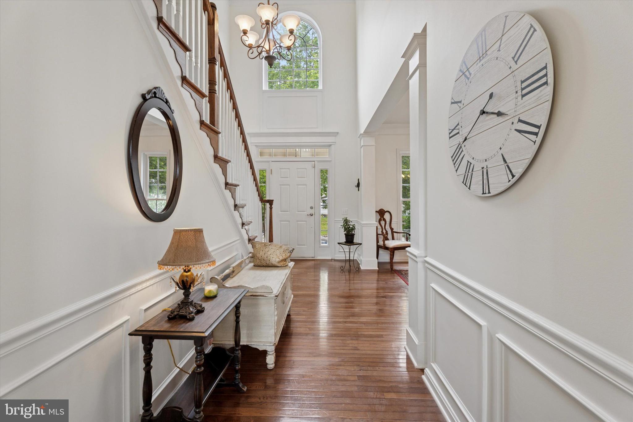 EAGLE HUNT - Residential