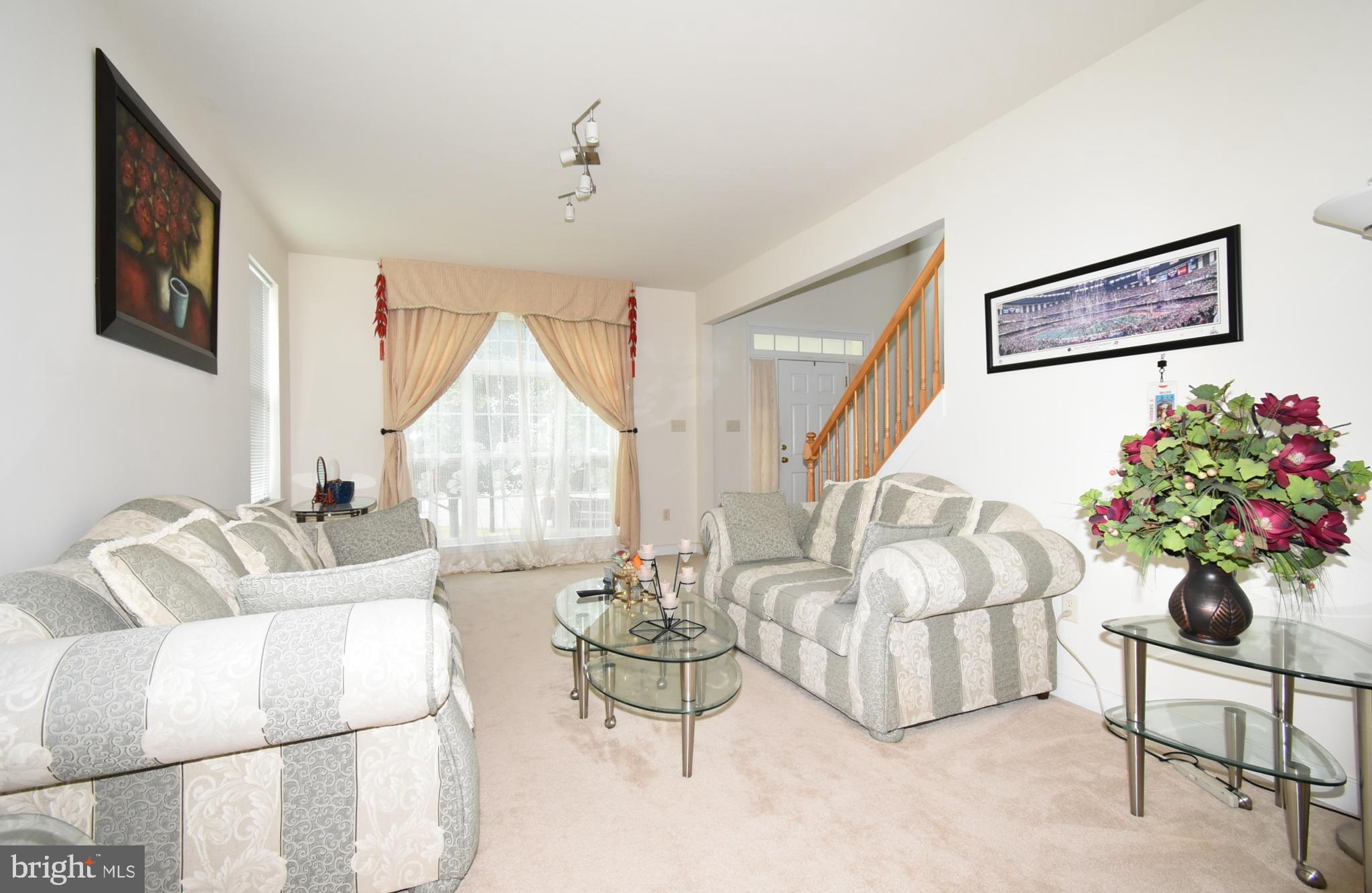 AUTUMN VIEW - Residential Lease