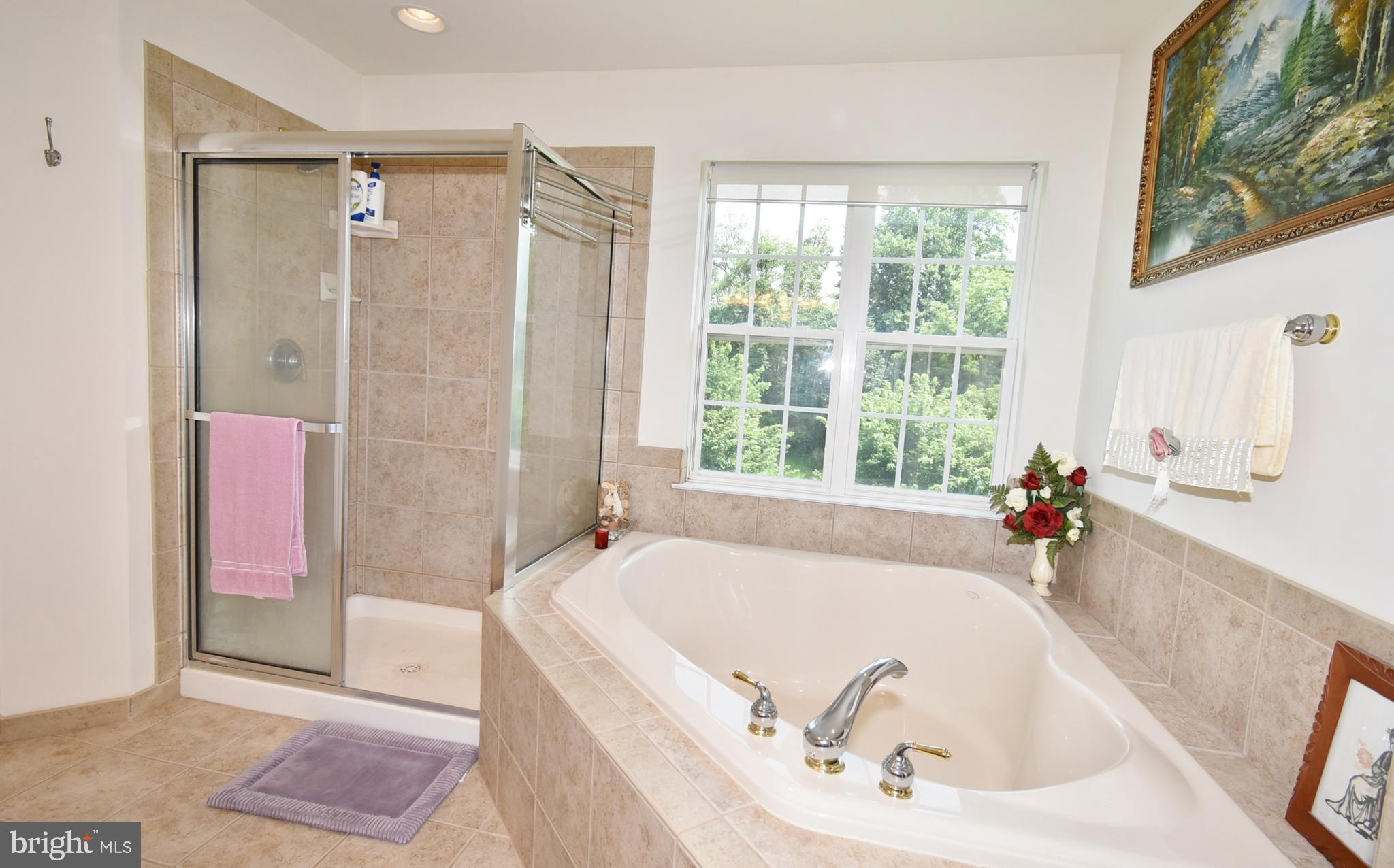 AUTUMN VIEW - Residential Lease