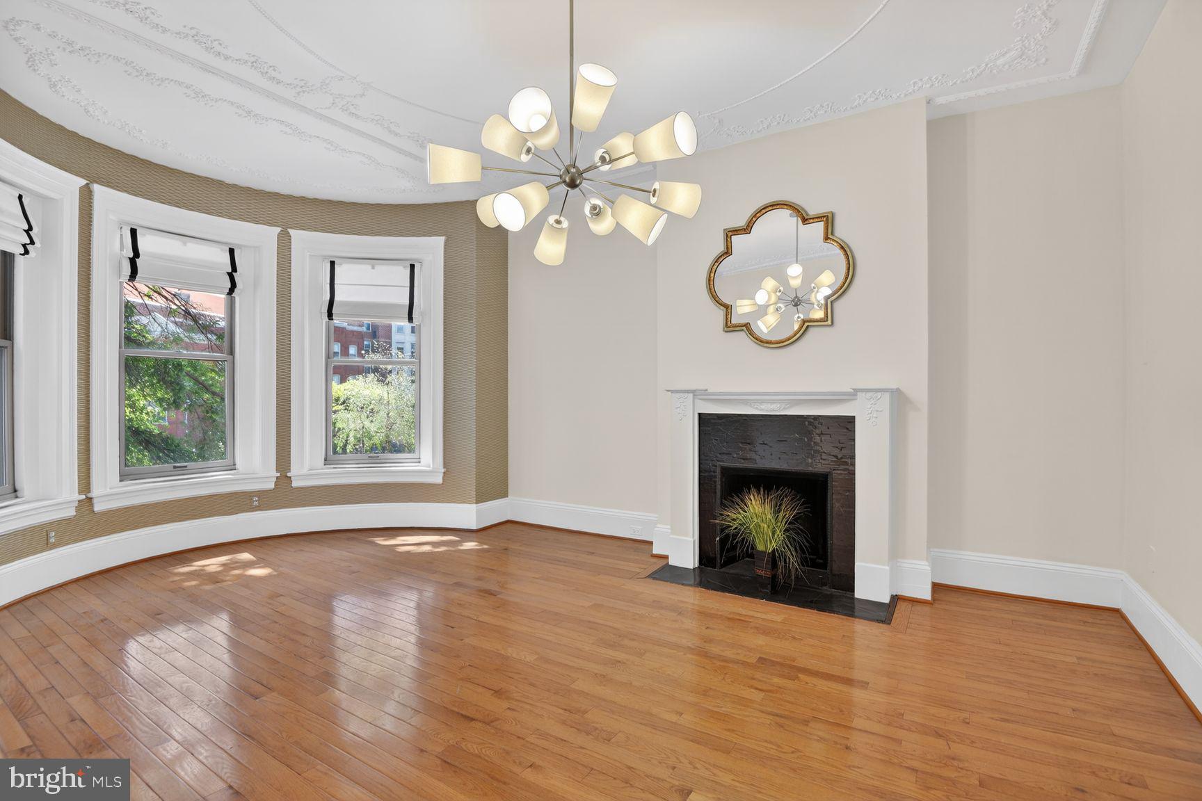 1115 MASSACHUSETTS AVENUE NW