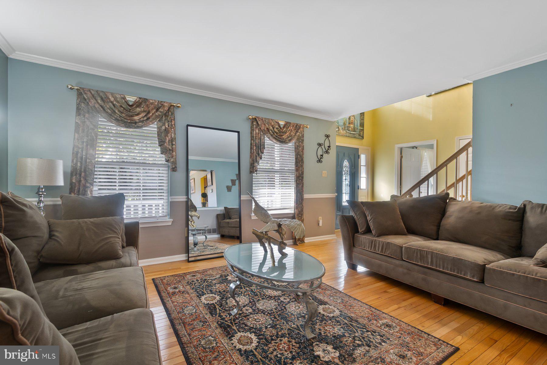 71 KINGSBRIDGE DRIVE