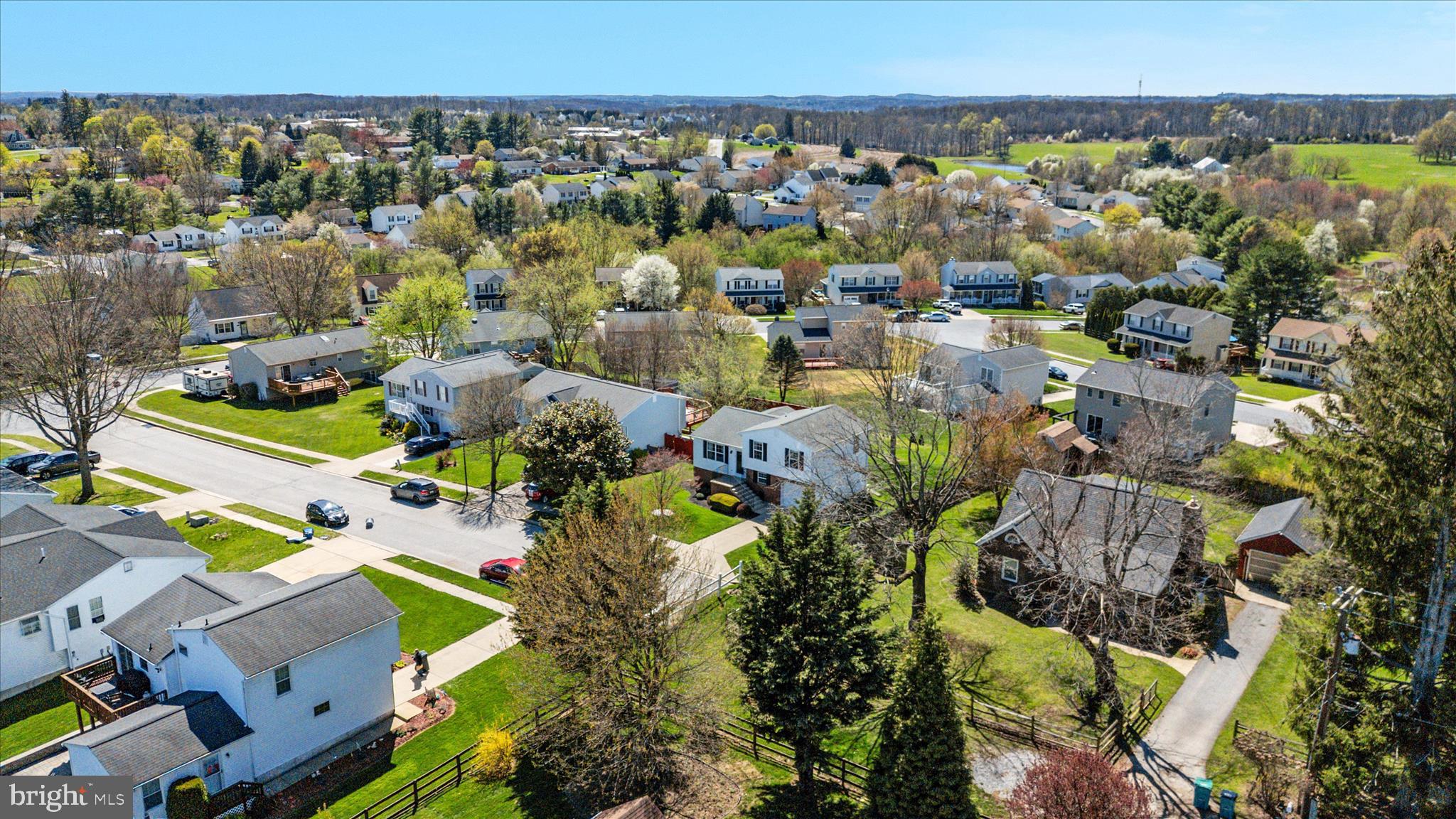 HAMPSTEAD - Residential