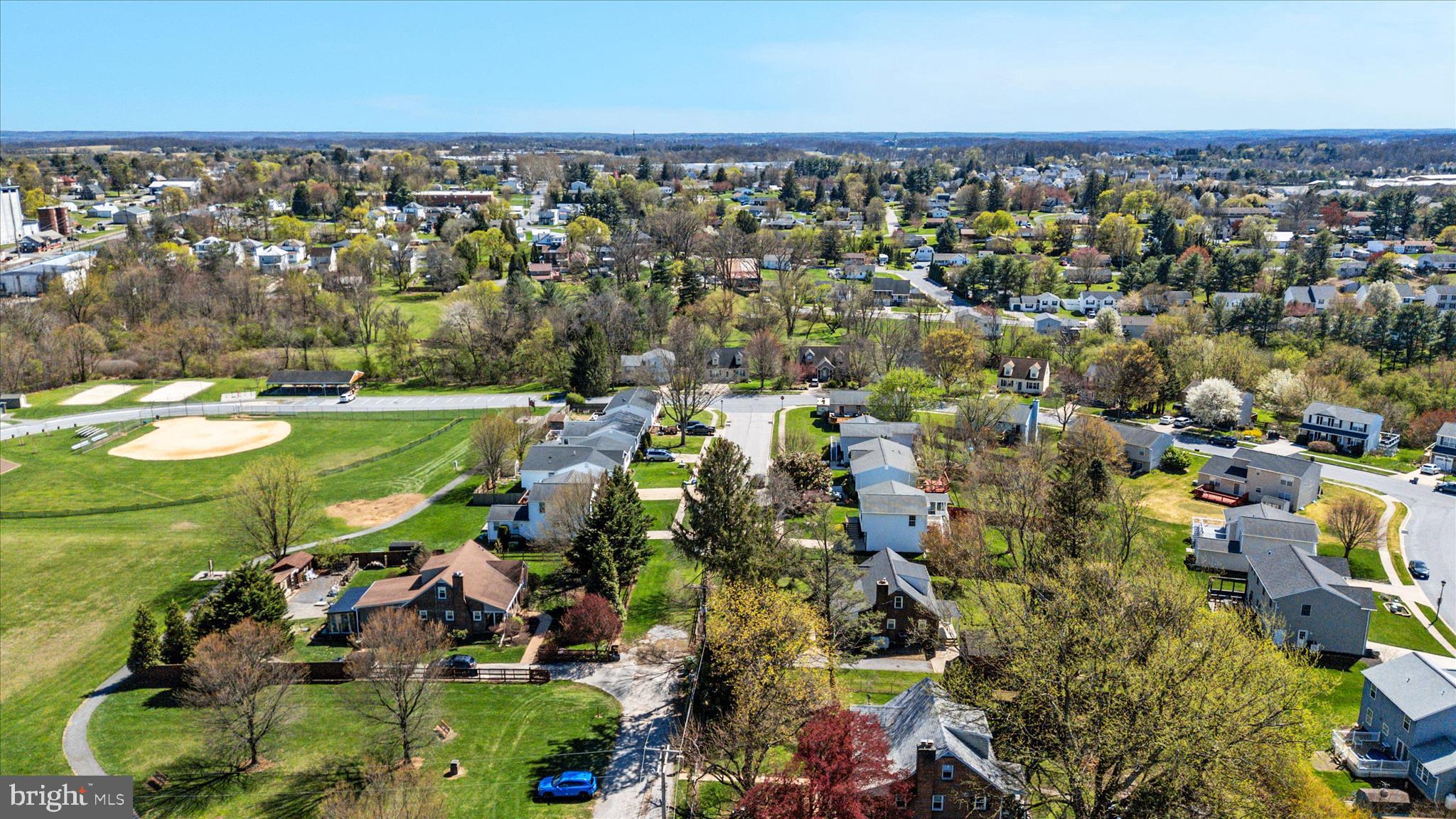 HAMPSTEAD - Residential