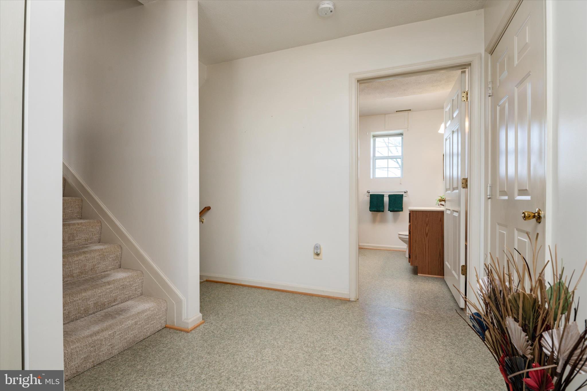 HAMPSTEAD - Residential