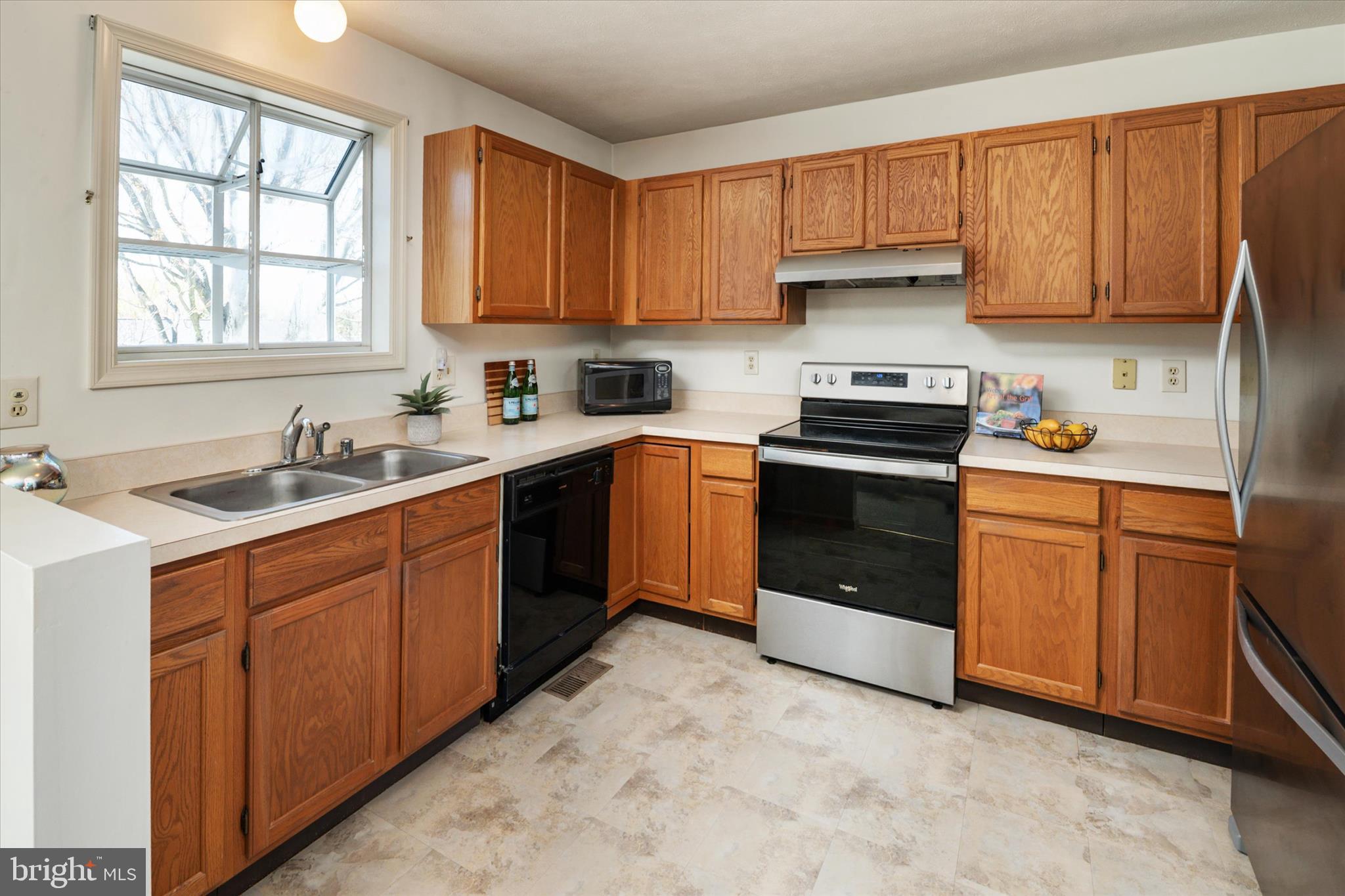 HAMPSTEAD - Residential