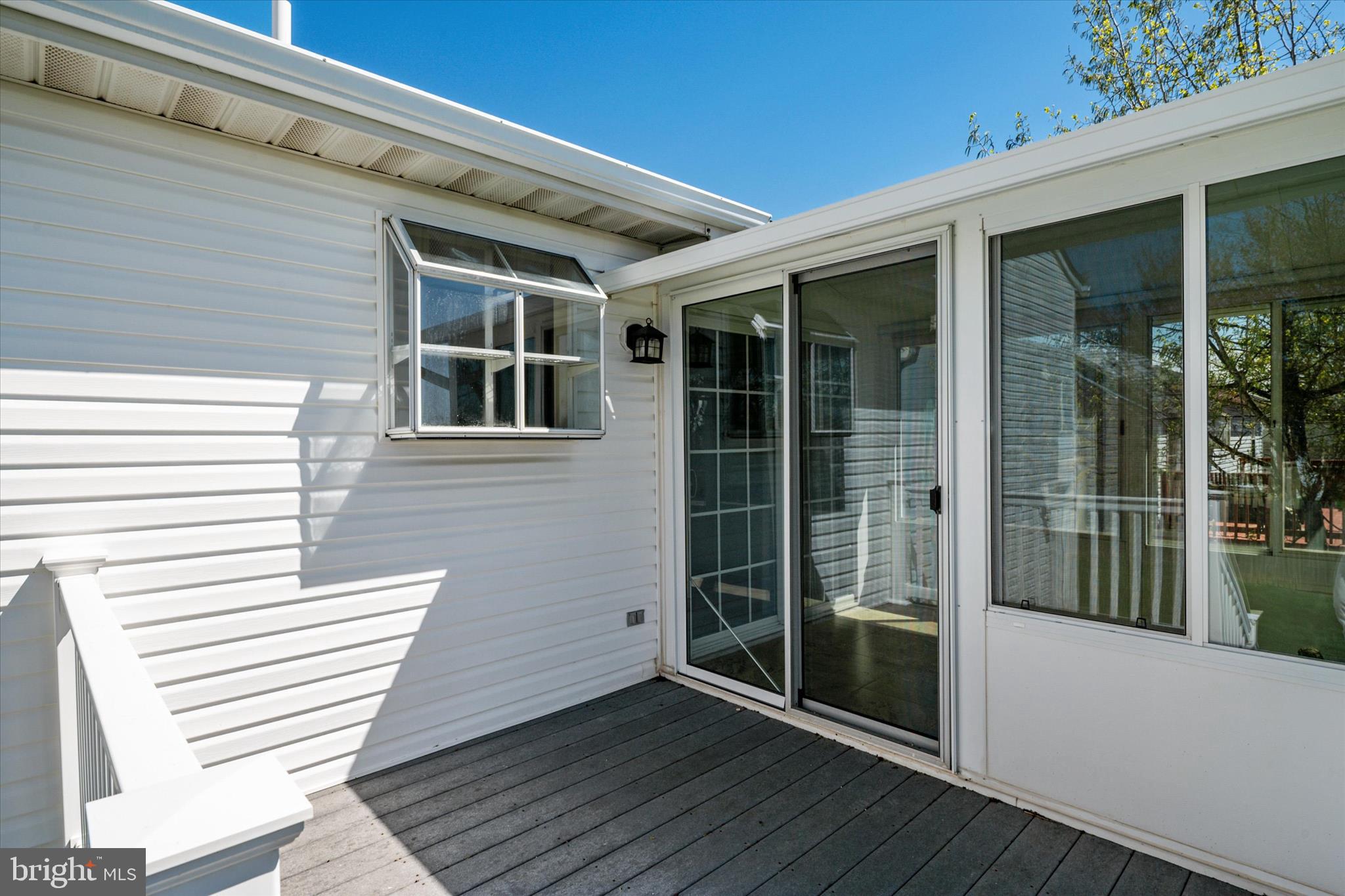 HAMPSTEAD - Residential