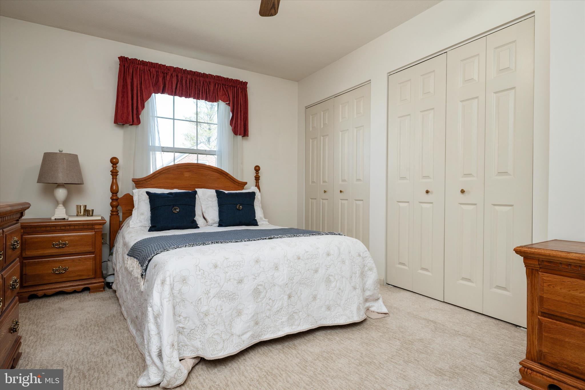 HAMPSTEAD - Residential