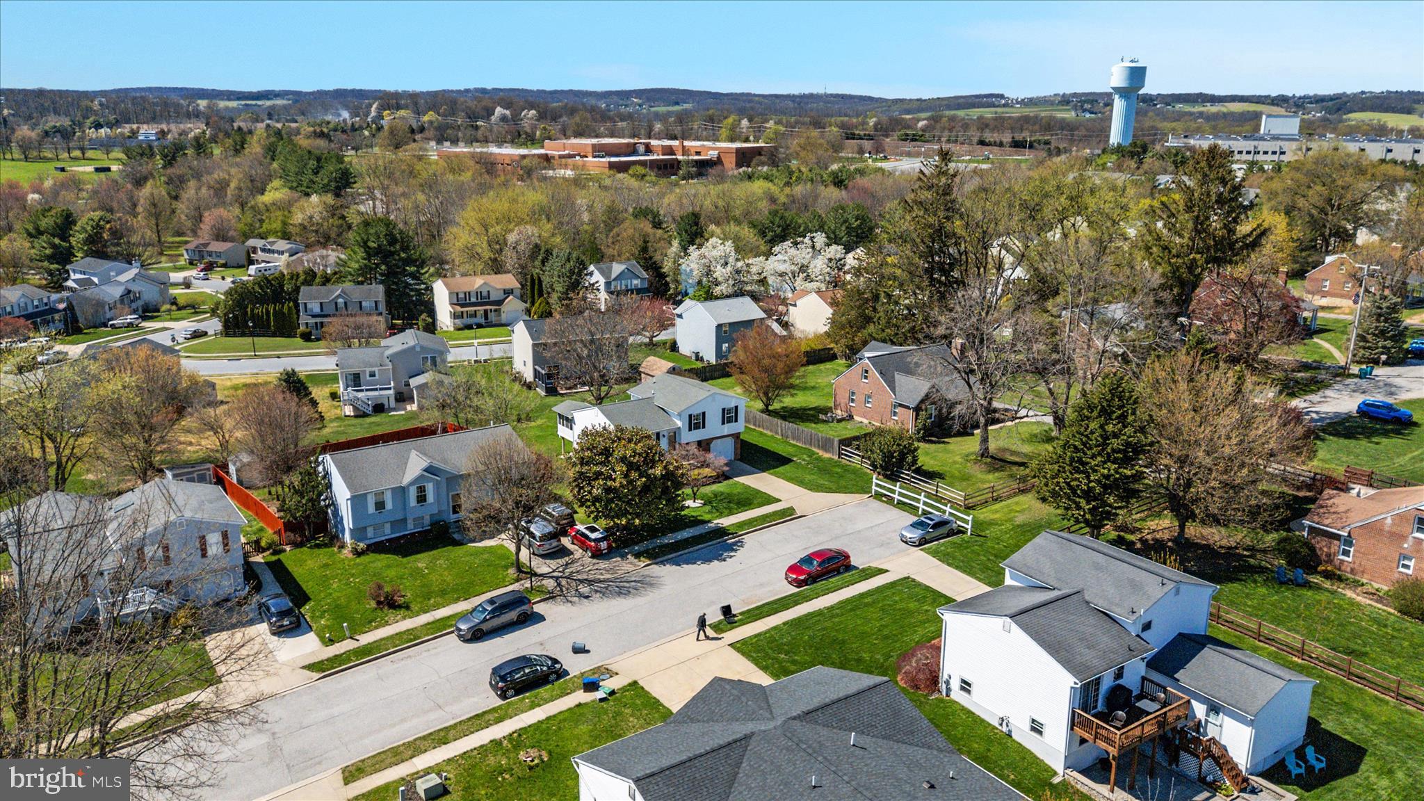 HAMPSTEAD - Residential