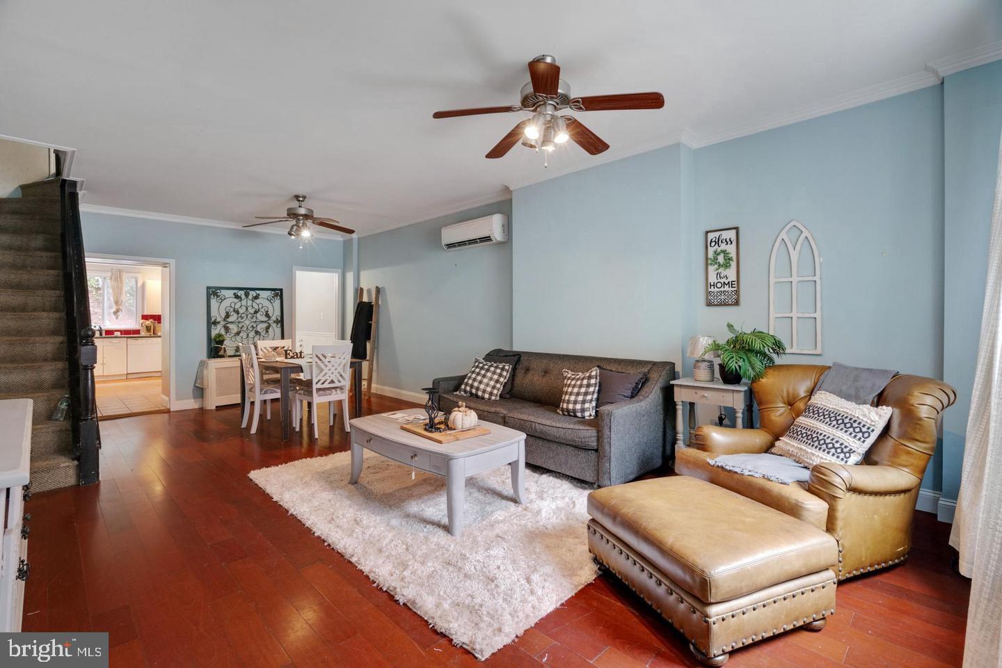 ITALIAN MARKET - Residential Lease