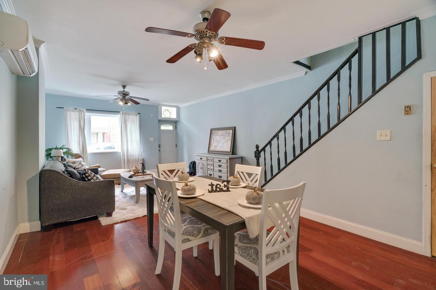 ITALIAN MARKET - Residential Lease