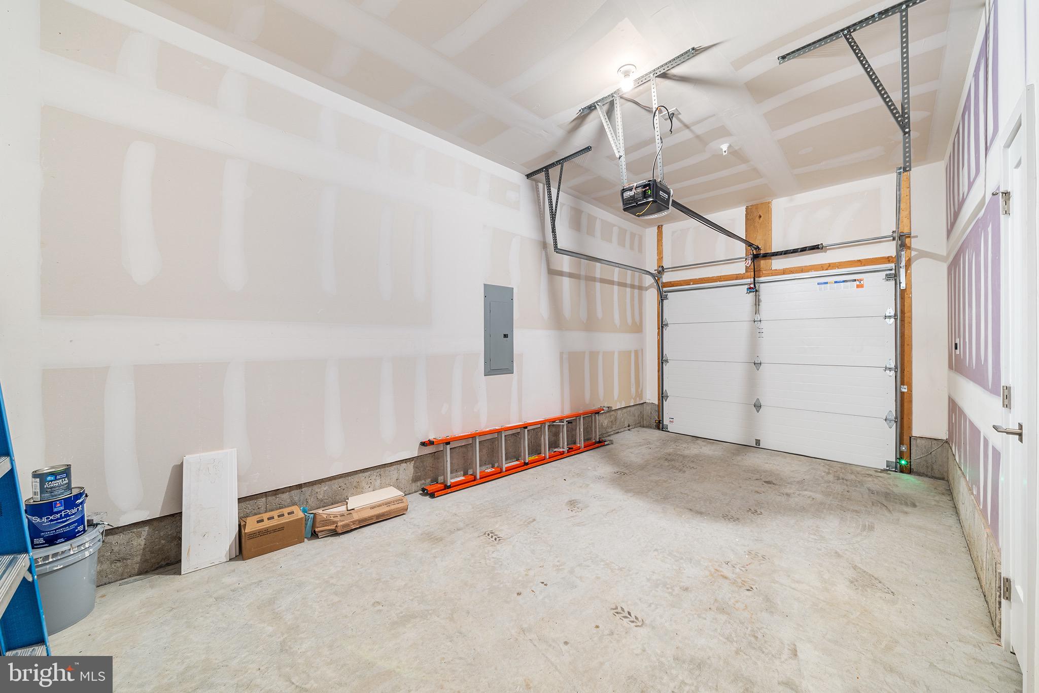 NORTHBANK - Residential