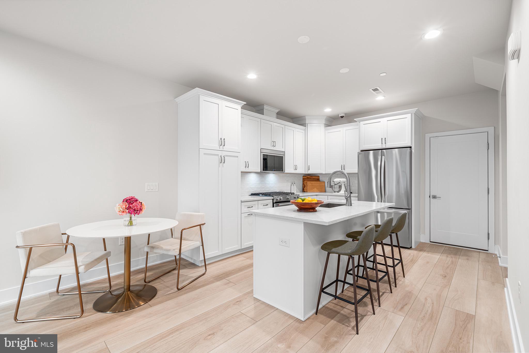 NORTHBANK - Residential