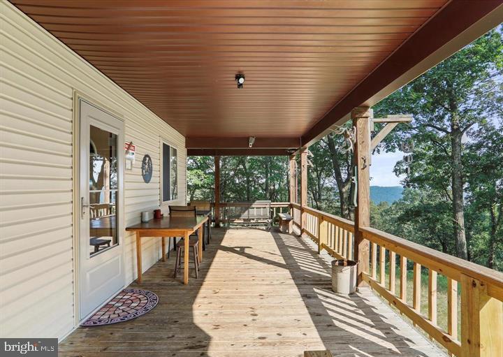 883 WHITE OAK CROSSING ROAD
