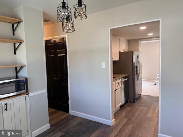 CROFTON MEADOWS - Residential