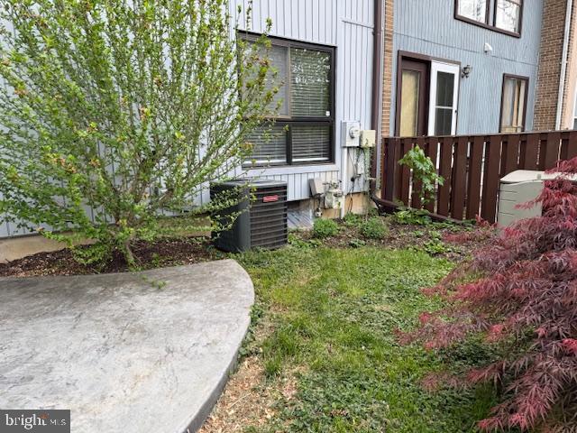 CROFTON MEADOWS - Residential