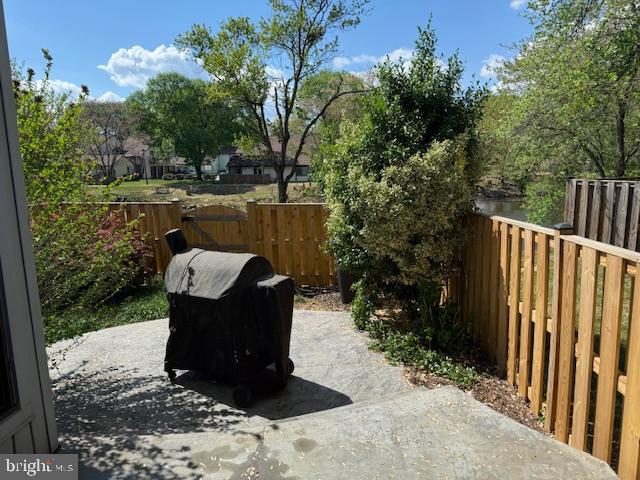 CROFTON MEADOWS - Residential