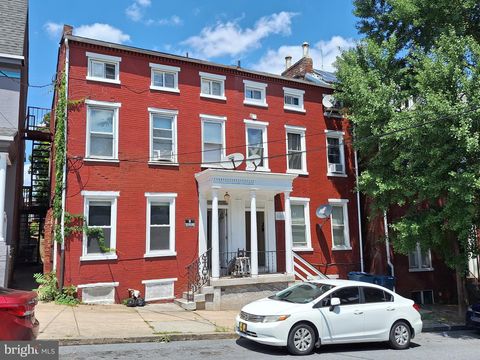 Photo of 215 W Vine Street, LANCASTER, PA 17603 (MLS # PALA2075966)